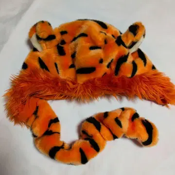 [새상품급] 디즈니 리조트 티거 팬캡 꼬리 달린 머플러