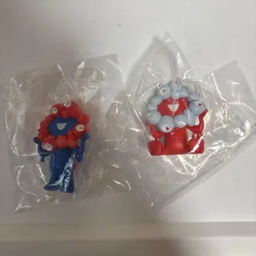 오사카 엑스포 미야쿠미야쿠 카이요도 그레이 레드