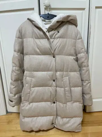 Peserico 후드 부착 다운 자켓 베이지