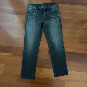 1 piu 1 uguale 3 블랙 데님