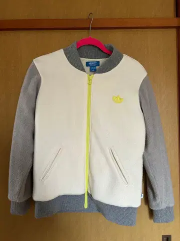 adidas 플리스 자켓 화이트/그레이