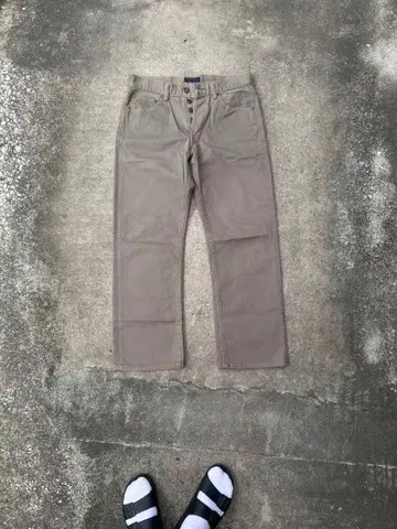 베이지 치노 팬츠 버튼 플라이 4 포켓