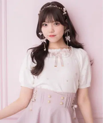 [ ROJITA ] 하트 자수 레이어드 스타일 니트탑