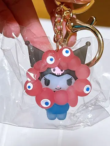 쿠로미 미야쿠미야쿠 키링 산리오 클리어 컬러