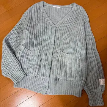 LARUTA 넉넉하고 귀여운 가디건 민트 그레이
