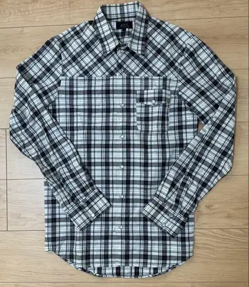 A.P.C. 체크 무늬 긴팔 셔츠 사이즈 1