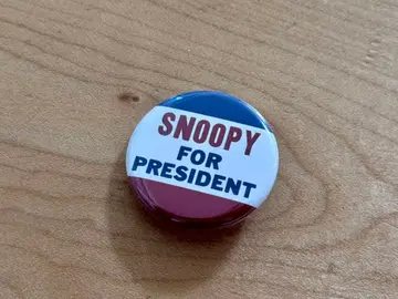 스누피 SNOOPY FOR PRESIDENT 배지 후지와라 히로시 새상품