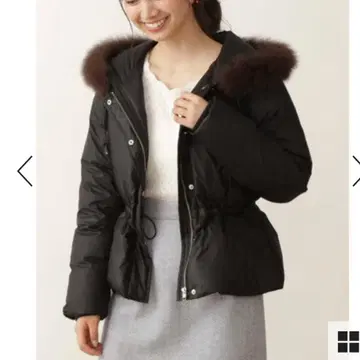 프로포션 바디 드레싱 베이직 숏 다운 블랙 L