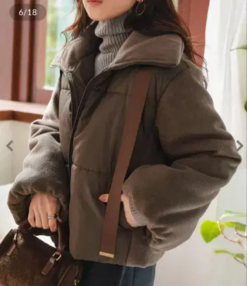 브라운 자켓 숏코트