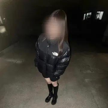 눕시 다운 자켓 M 사이즈 블랙