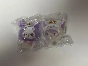 치이카와 산리오 시크릿 플로키 마스코트 참 모몽가 쿠로미