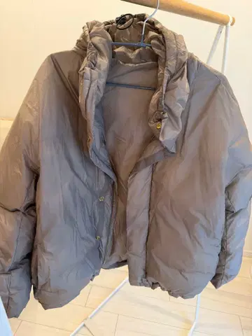 두지엠 클라세 정가 75900 다운 자켓 새상품급 다운 코트