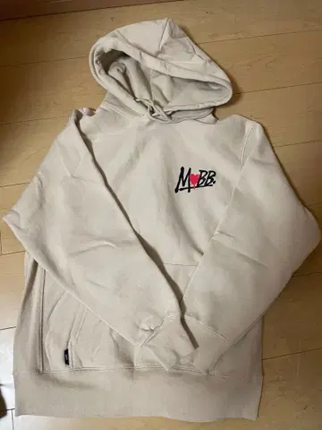 MOBB 하트 후드티
