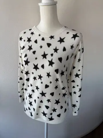 M&S 별과 하트 무늬 긴팔 니트 스웨터