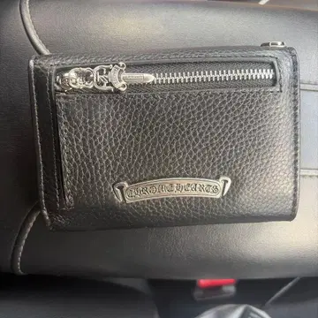 CHRONIC HEARTS 블랙 가죽 접이식 지갑