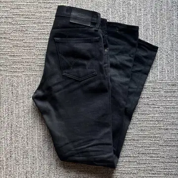 EDWIN EDS32 슬림 테이퍼트