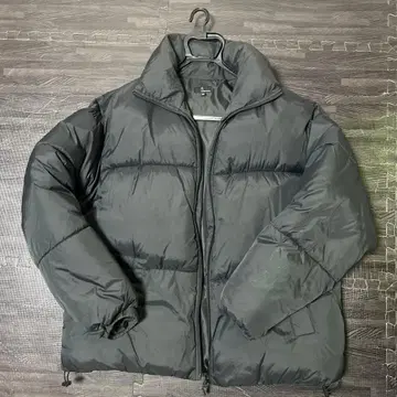 블랙 다운 자켓 겨울 의류