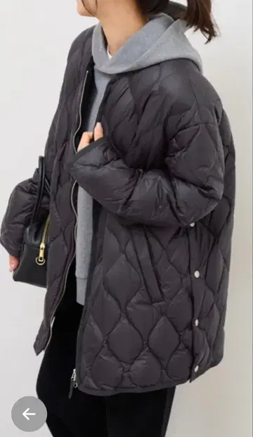 새상품급 Relume [ TAION  ] 밀리터리 다운 자켓 블랙