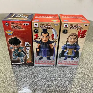 킹덤 수집용 피규어 3체 세트 미개봉품