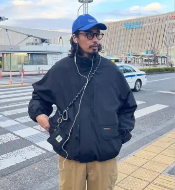 CPCM 마운틴 후드티 M 사이즈