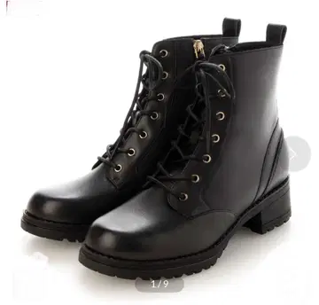 콜한 레이스업 부츠