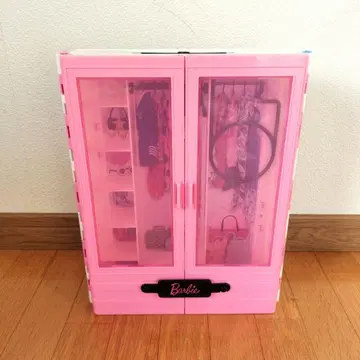 바비 옷장