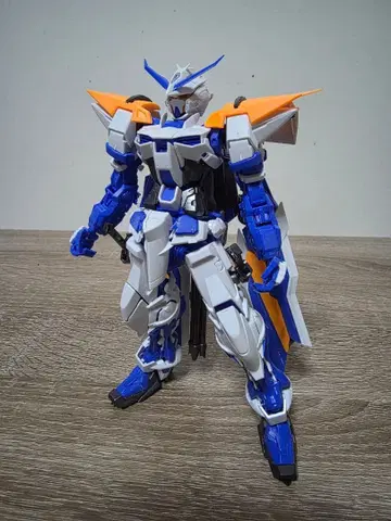건담 아스트레이 블루 프레임 MG 건담 프라모델