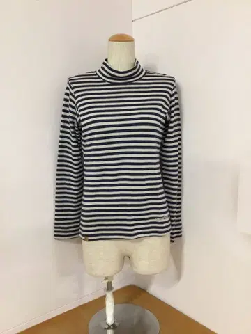 [ m659 ] mont bell 몽벨 하이넥 셔츠