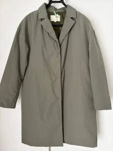 NATURAL BEAUTY 다운 자켓 사이즈 40 올리브 그린 L