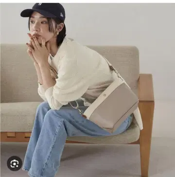 Breath TOPKAPI / [발수] 리플 숄더 백