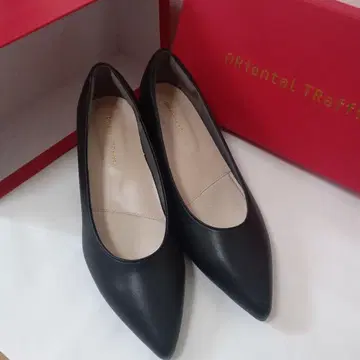 Oriental Traffic 펌프스