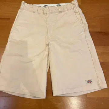 Dickies 숏팬츠 화이트