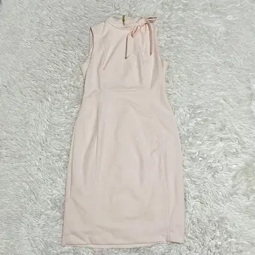 캘빈클라인 하이넥 리본 포함 핑크 원피스 드레스