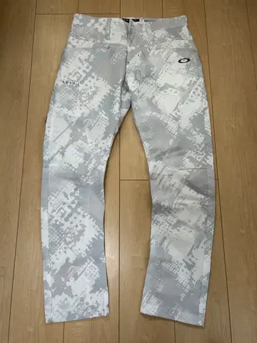 OAKLEY 카모 패턴 골프 팬츠