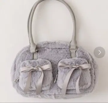 리본 포켓 부착 퍼 보스턴