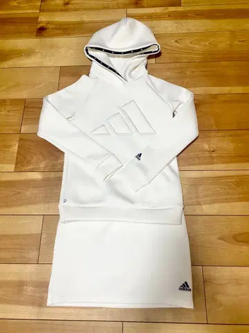 아디다스 던보루 니트 셋업 의류 XS