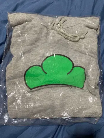 미개봉 새상품 오소마츠 6쌍둥이 후드티 (상자 최애 ver.)