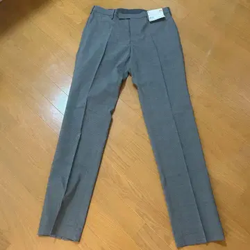 [ 최종 가격 인하 ] 유니클로 감동 팬츠 울트라 라이트 체크 82