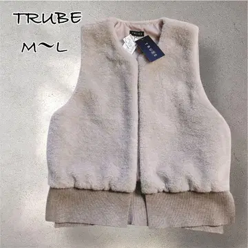 택 포함 새상품 TRUBE 에코 퍼 x 니트 내추럴한 베스트 M-L