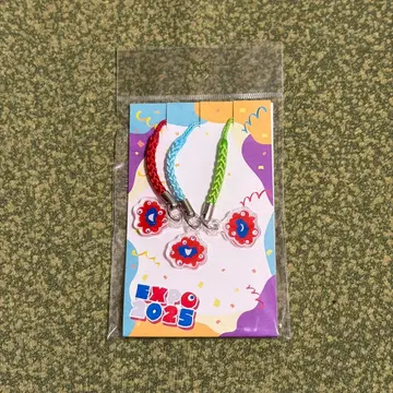 오사카 간사이 만박 EXPO2025 미야쿠미야쿠  공유 스트랩 얼굴