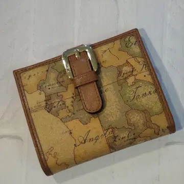 컨디션 최상 플리마켓 클라세 세계지도 PVC 가죽 벨트 접이식 지갑