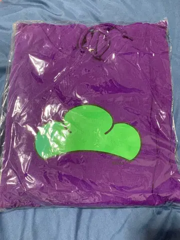 미개봉 새상품 오소마츠 6쌍둥이 후드티 (이치마츠ver.)