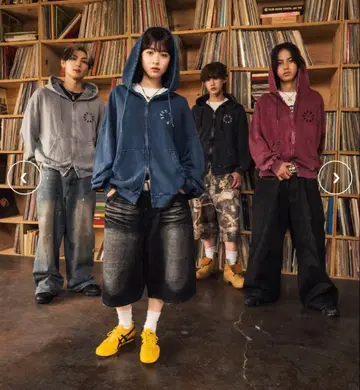 That's life 지퍼 후드티 That's life RED M