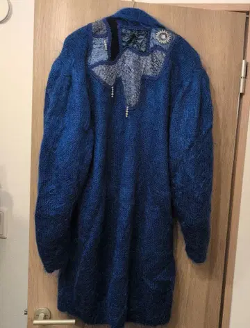 비즈 장식 모헤어 니트 코트