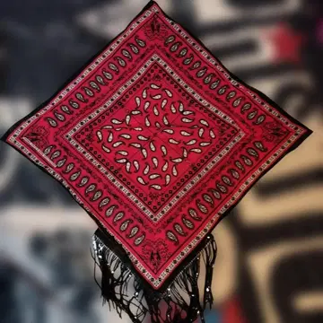 빨간색 페이즐리 무늬 반다나 프린지 로카빌리 로큰롤