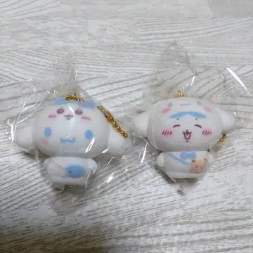 산리오 시크릿 플로키 마스코트 참 시나몬 하치와레