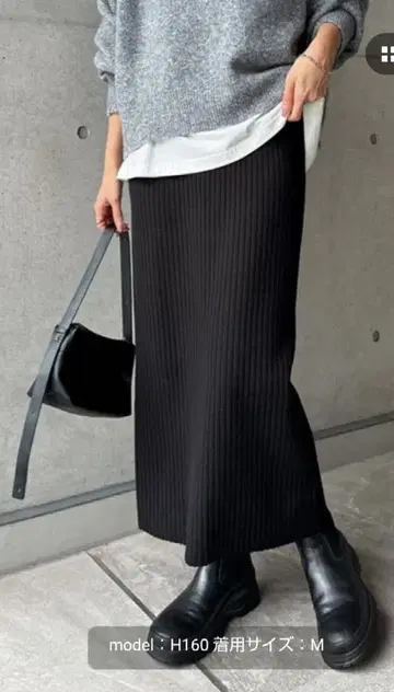 새상품! 앤도미 롱 타이트 스커트 M 블랙