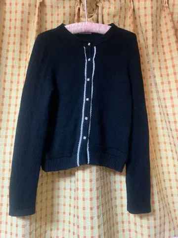 Luzula 블랙 긴팔 가디건