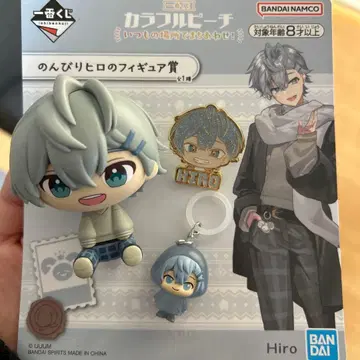 컬러풀 피치 아크릴 스탠드 히로 피규어 핀배치 참 가챠