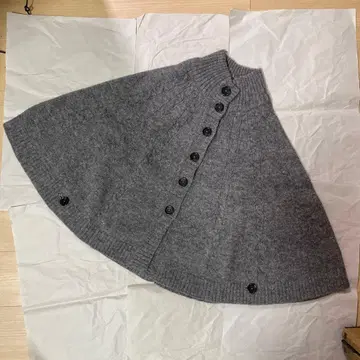 Brooks Brothers 그레이 케이프 코트